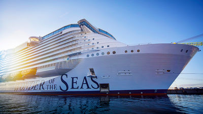 Wonder of the Seas_HERO